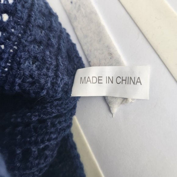 New Unisex Infinity Scarf for Women or Men Blue Knit Style Acrylic - Picture 5 of 5